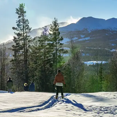 Banner 1 – Ute i snøen